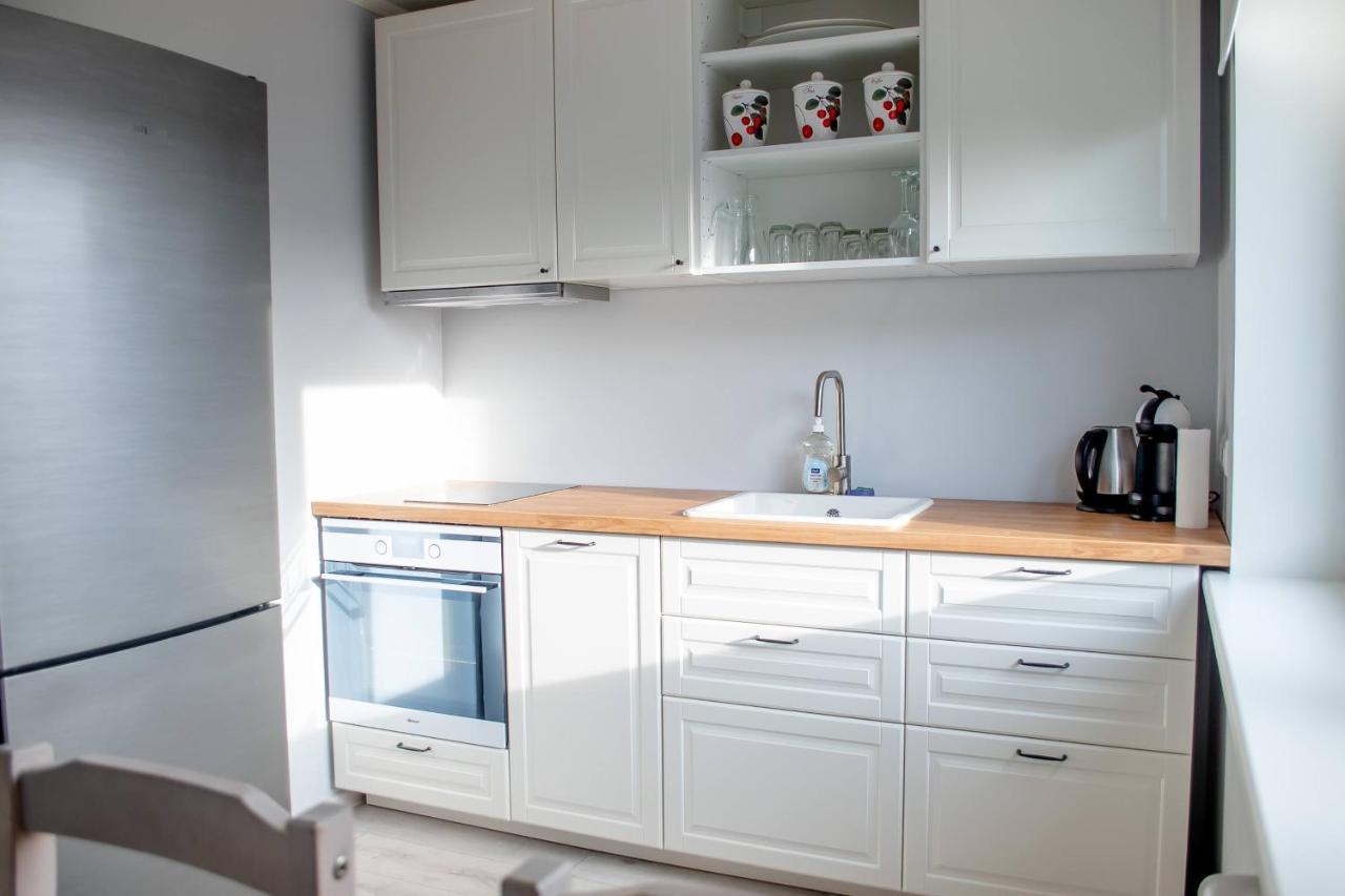 Roosi Apartment Haapsalu Bagian luar foto