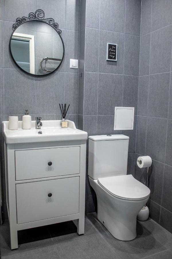 Roosi Apartment Haapsalu Bagian luar foto